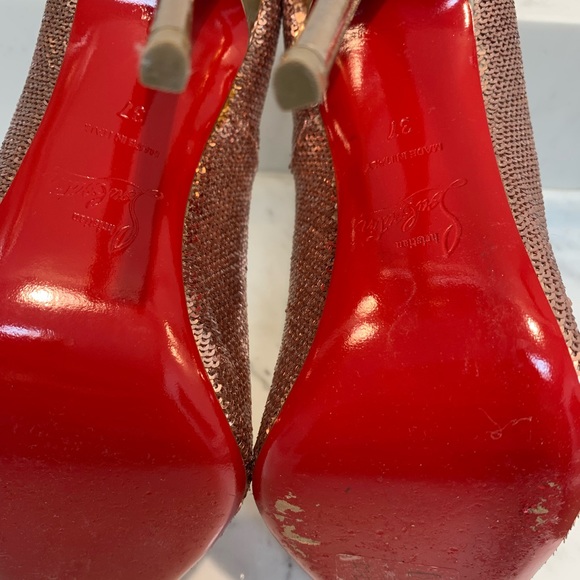 Christian Louboutin slightly used 1x rose gold heels. - Picture 11 of 13